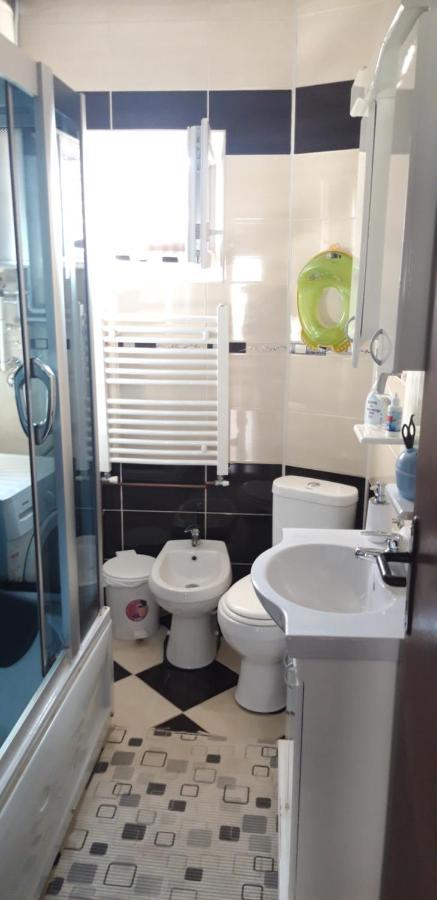 Apartments Holiday รานเย ภายนอก รูปภาพ