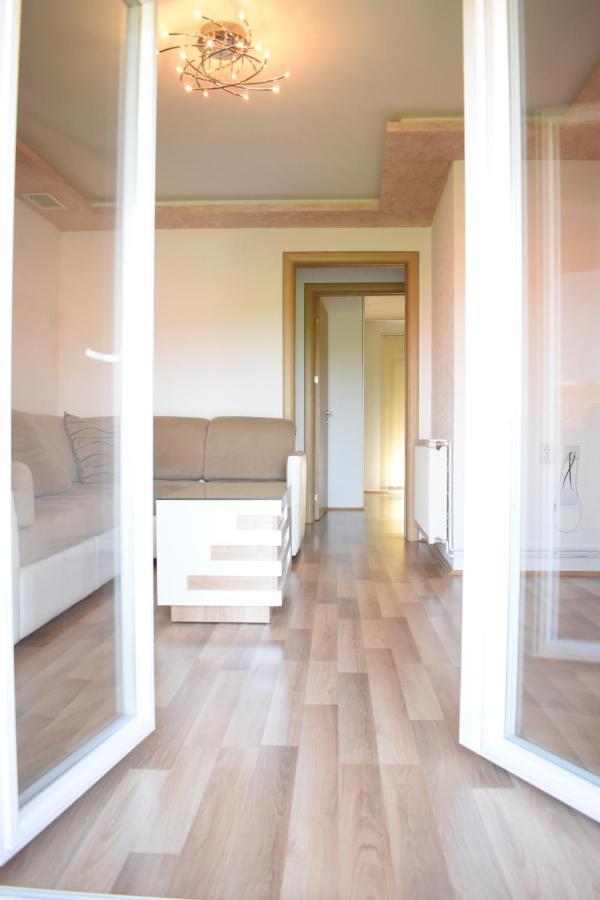 Apartments Holiday รานเย ภายนอก รูปภาพ