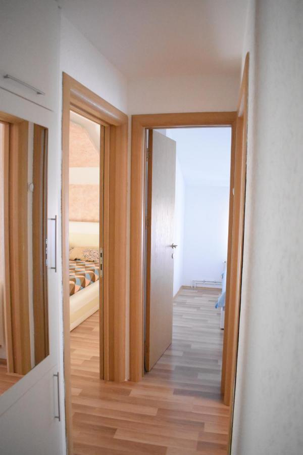 Apartments Holiday รานเย ภายนอก รูปภาพ