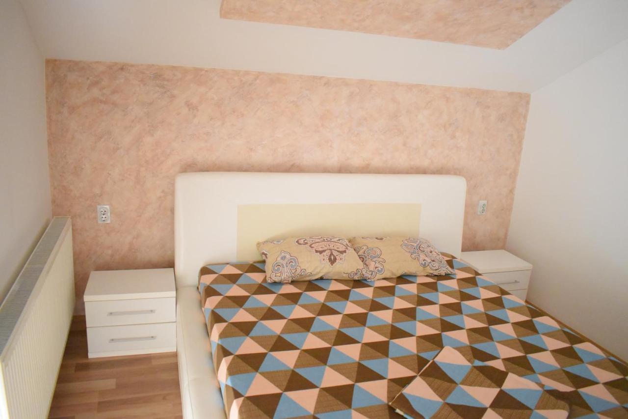 Apartments Holiday รานเย ภายนอก รูปภาพ
