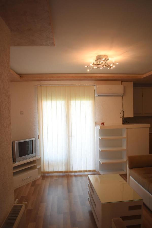 Apartments Holiday รานเย ภายนอก รูปภาพ