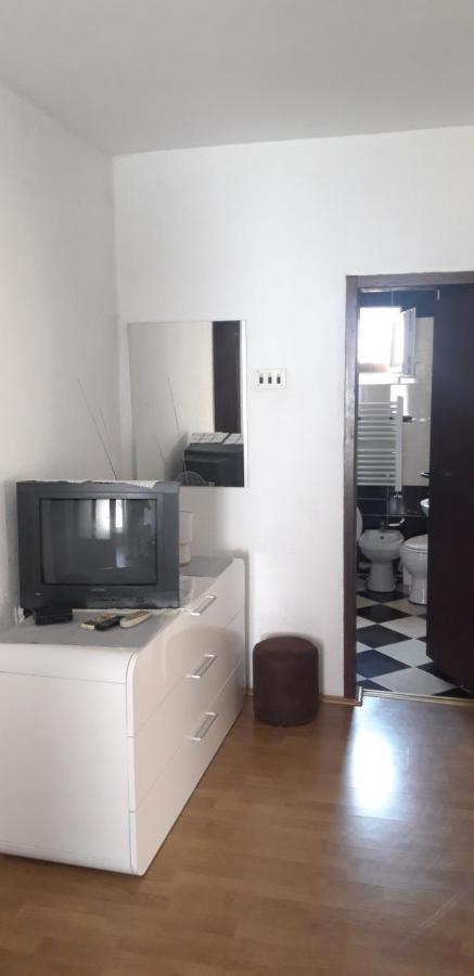 Apartments Holiday รานเย ภายนอก รูปภาพ