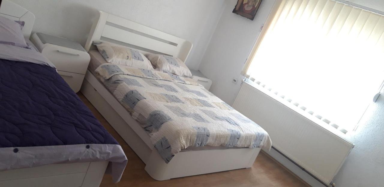 Apartments Holiday รานเย ภายนอก รูปภาพ
