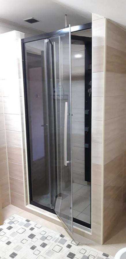 Apartments Holiday รานเย ภายนอก รูปภาพ