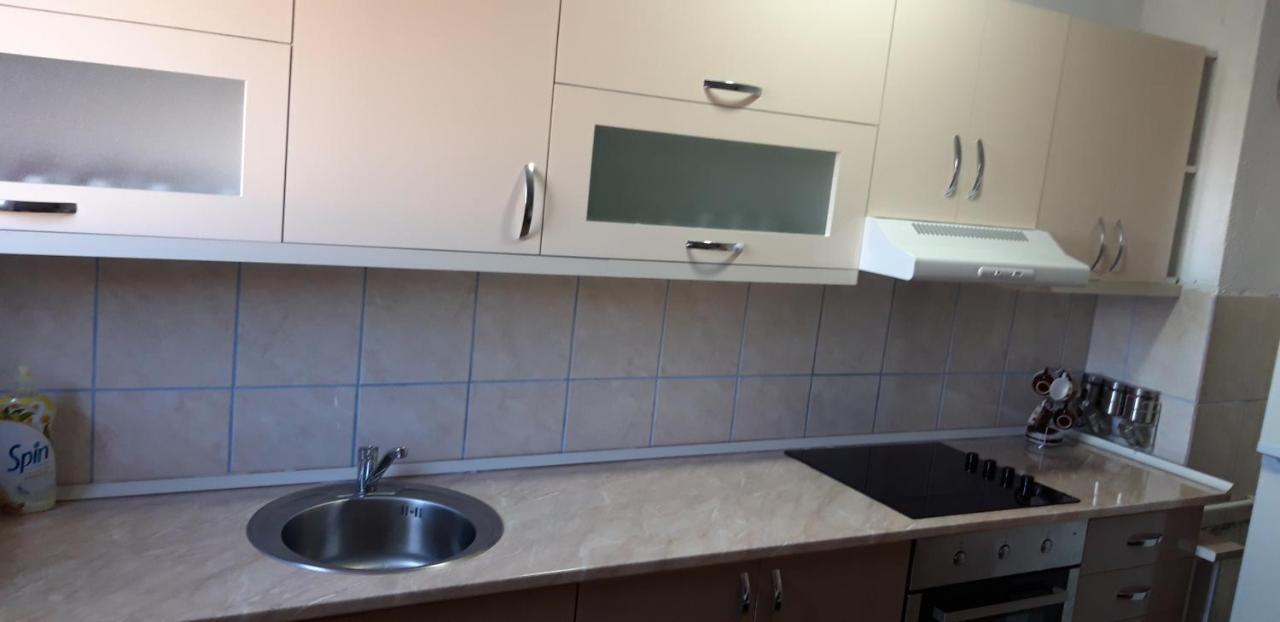 Apartments Holiday รานเย ภายนอก รูปภาพ
